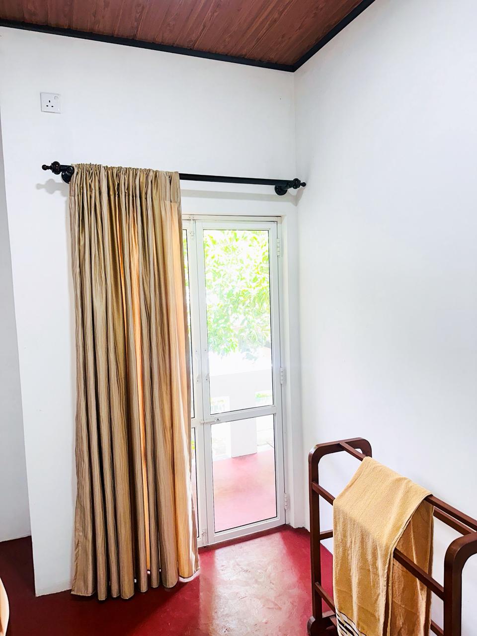 Room B - Attached bathroom with hot water