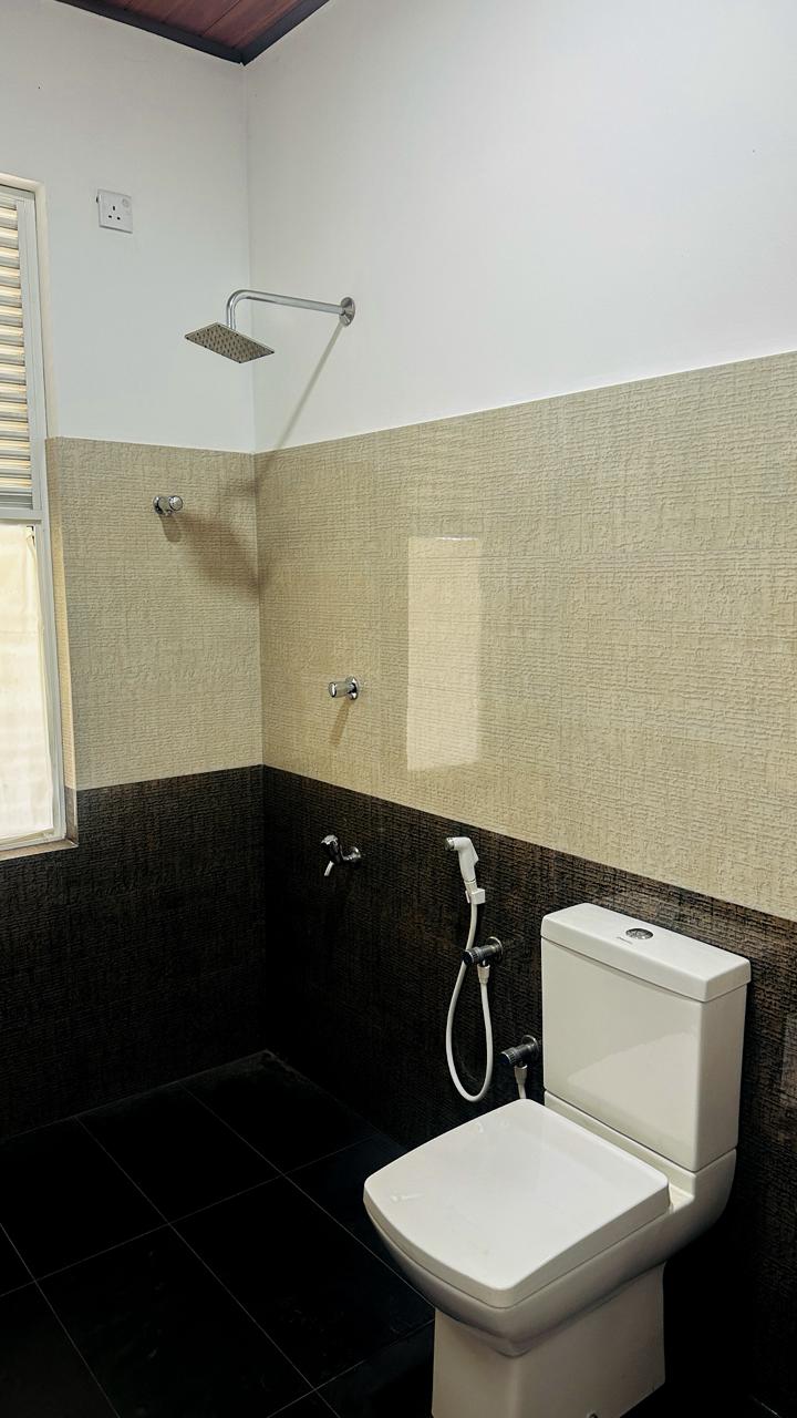 Room B - Comfortable seating area